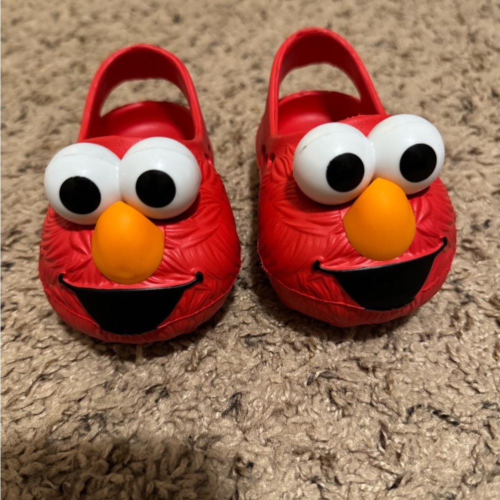 Sesame Street Red Elmo Kids Sandals